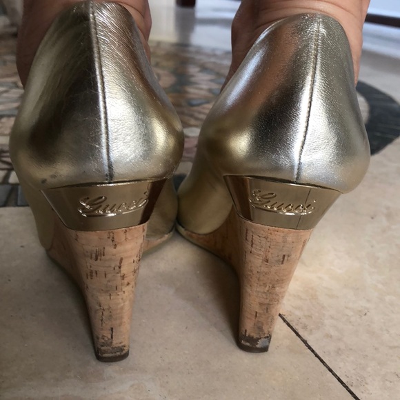 COPY - GUCCI METALLIC LEATHER WEDGES - Size 6 - Picture 6 of 6